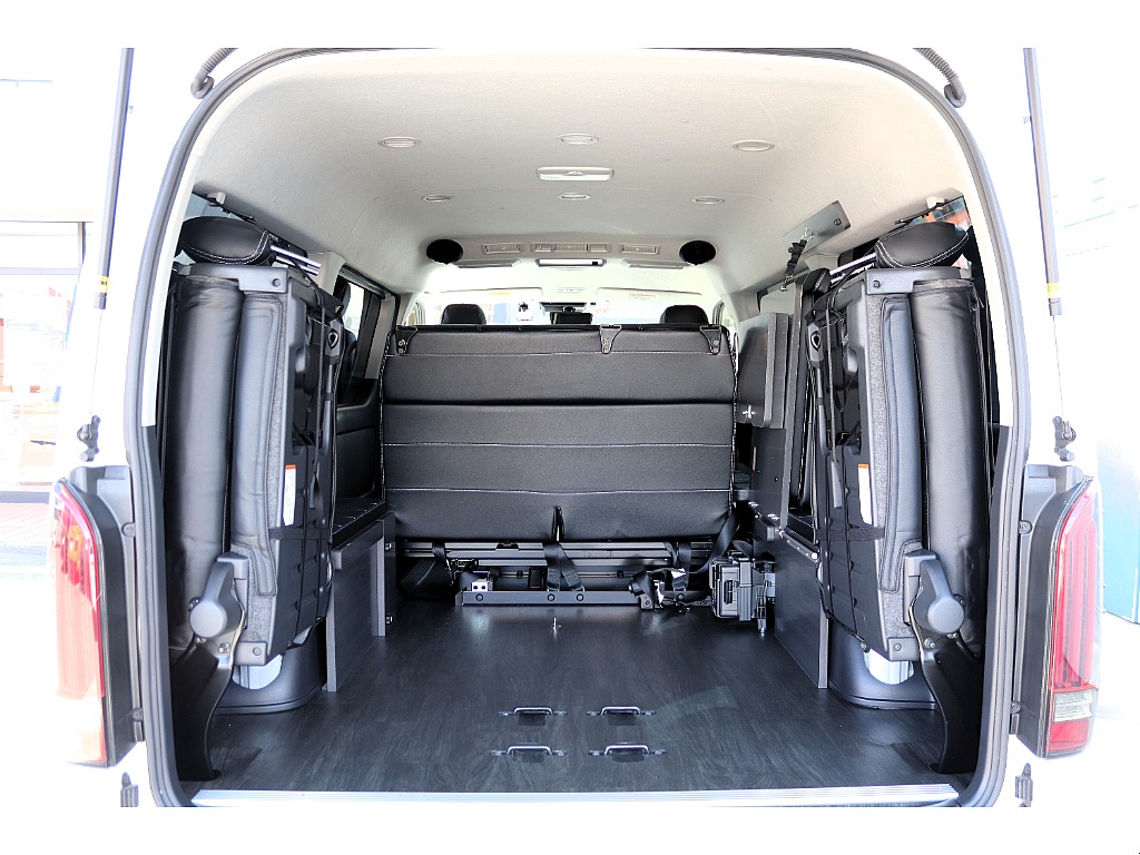 ハイエース高崎店にて展示中♪027-329-5670