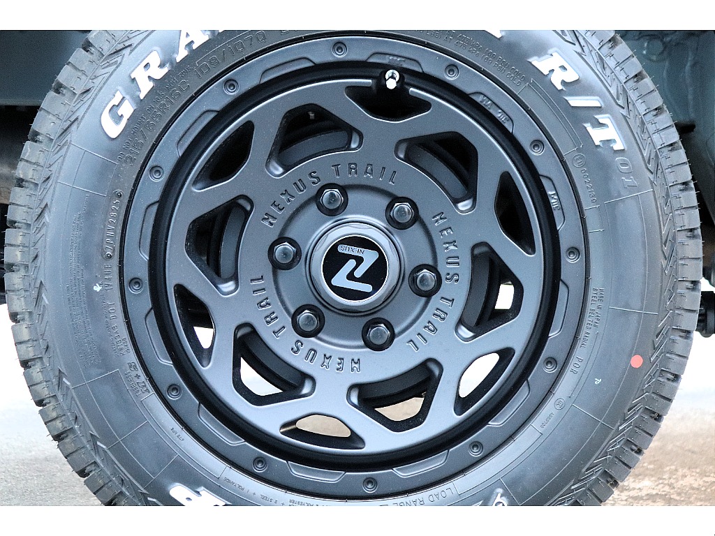 ハイエース高崎店にて展示中♪027-329-5670