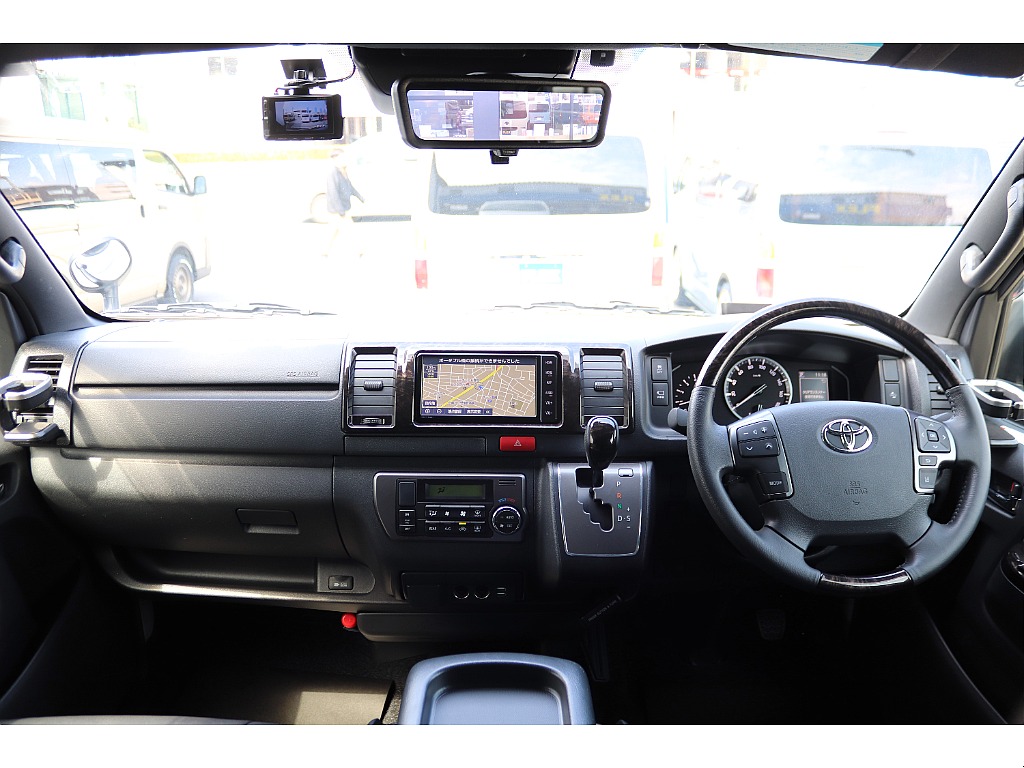 ハイエース高崎店にて展示中♪027-329-5670