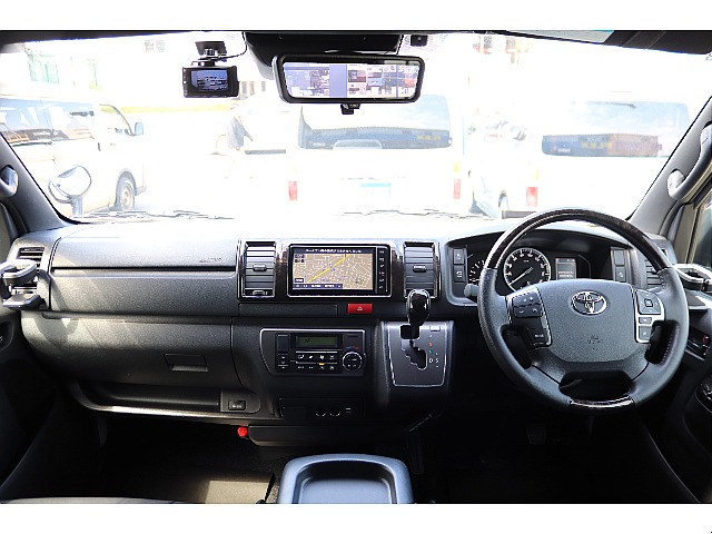 ハイエース高崎店にて展示中♪027-329-5670