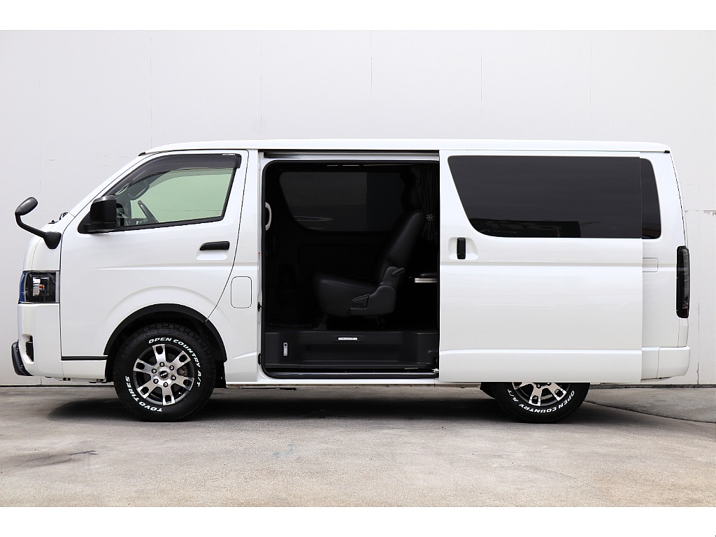 ハイエース高崎店にて展示中♪027-329-5670