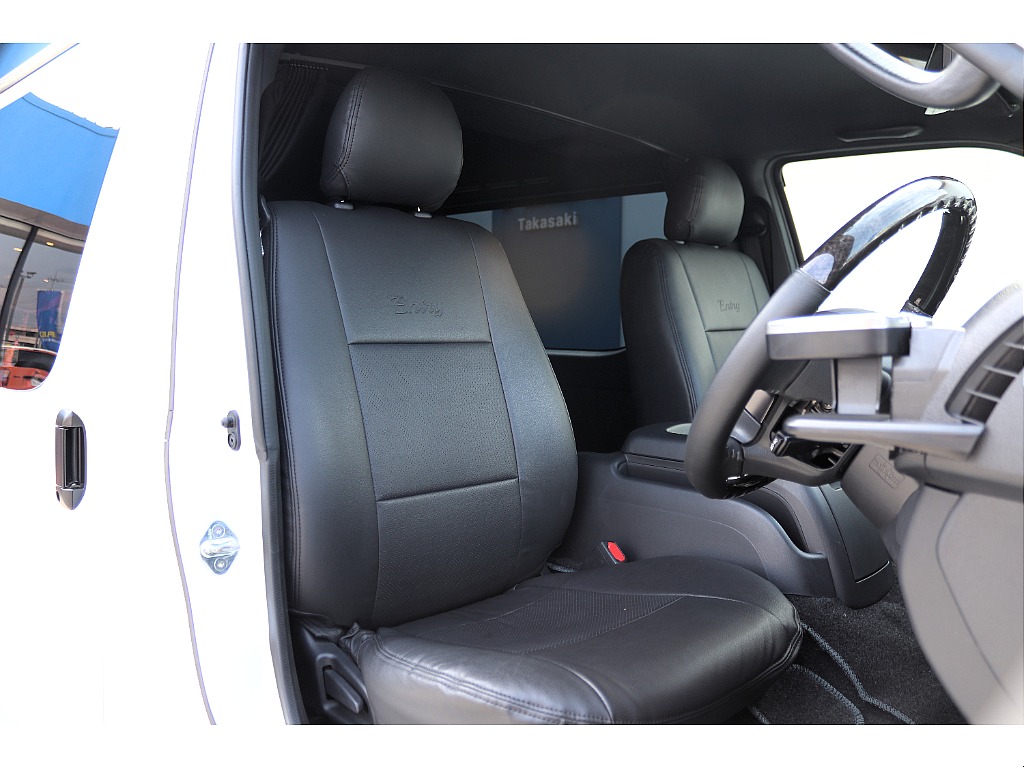 ハイエース高崎店にて展示中♪027-329-5670