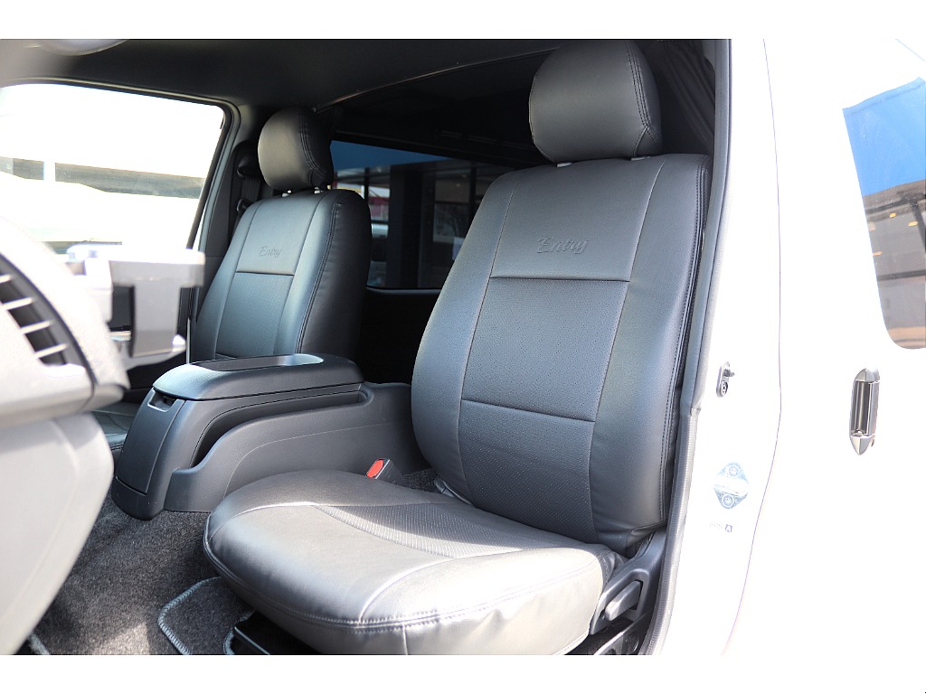 ハイエース高崎店にて展示中♪027-329-5670