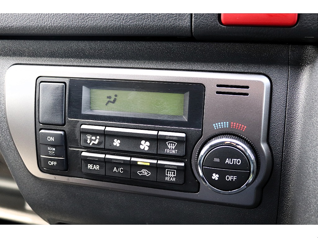 ハイエース高崎店にて展示中♪027-329-5670