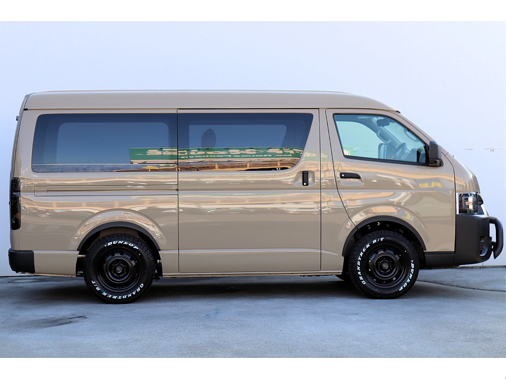 ハイエース高崎店にて展示中♪027-329-5670