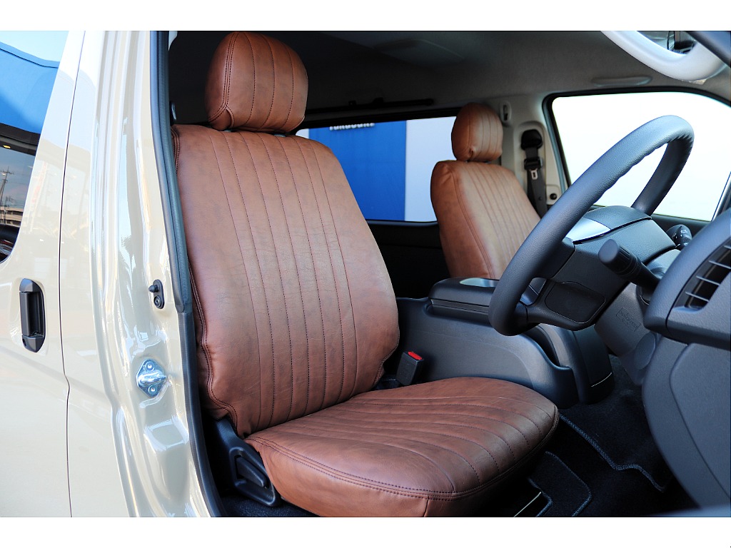 ハイエース高崎店にて展示中♪027-329-5670