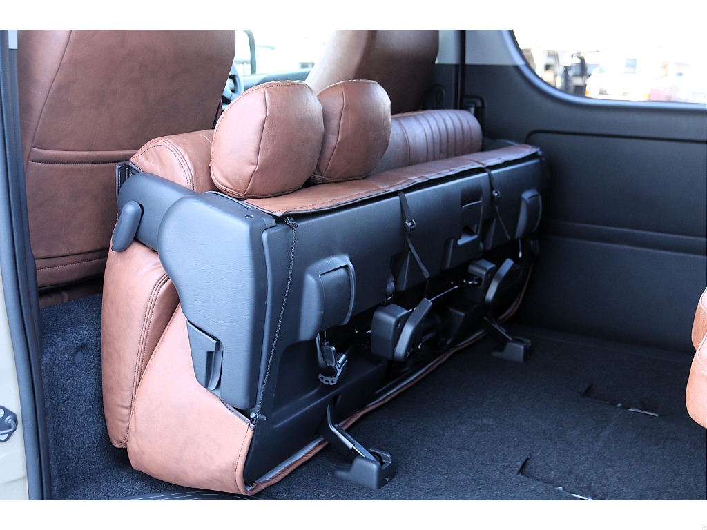 ハイエース高崎店にて展示中♪027-329-5670