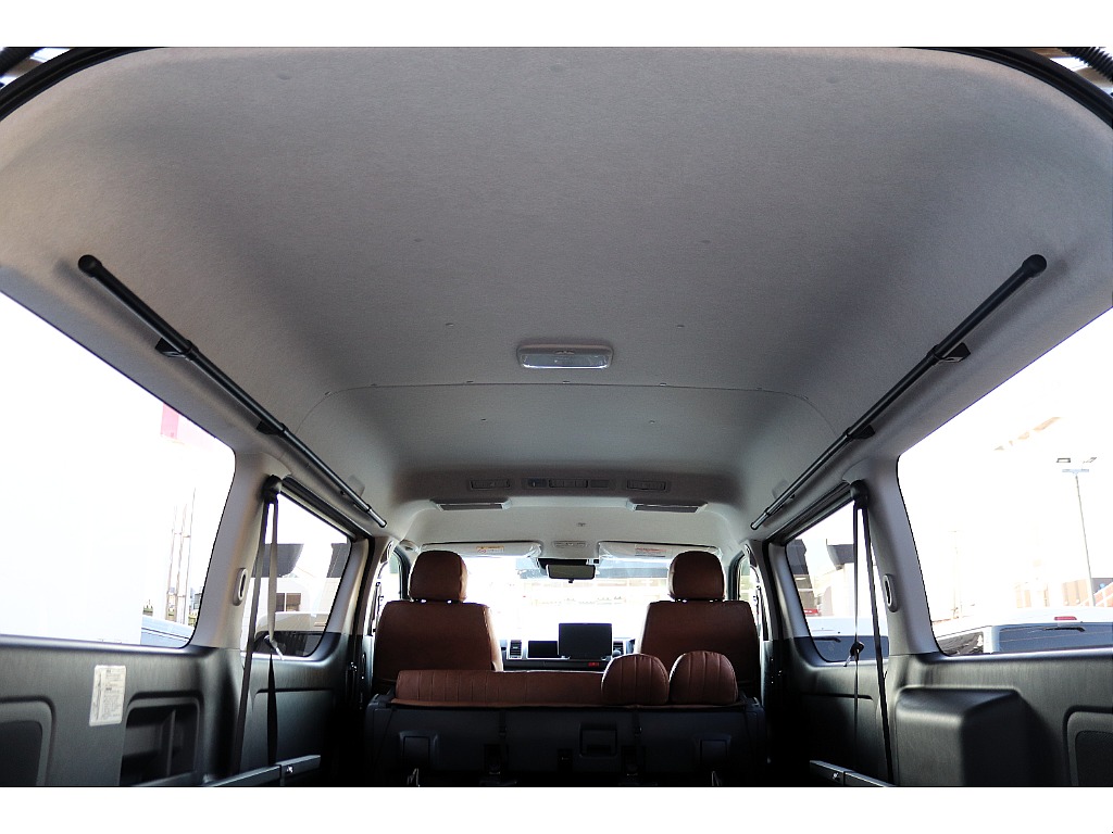 ハイエース高崎店にて展示中♪027-329-5670