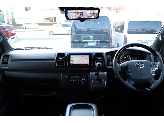 ダークプライムS専用ブラックカーボン調インテリア！！