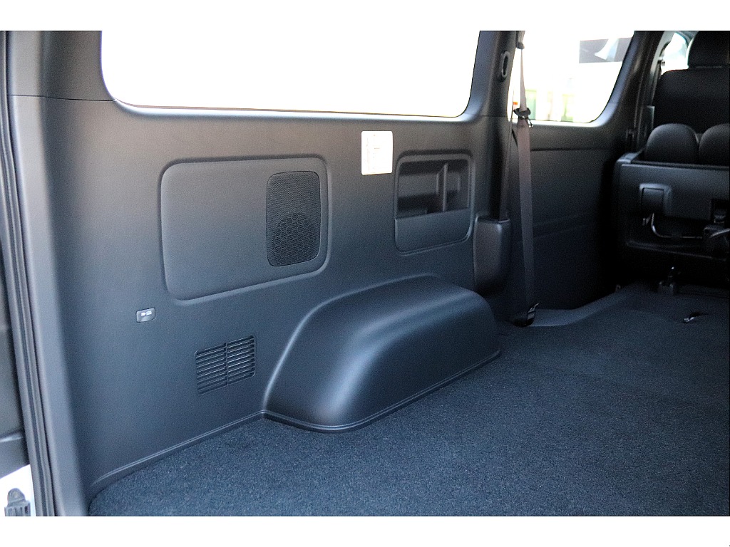 ハイエース高崎店にて展示中♪027-329-5670