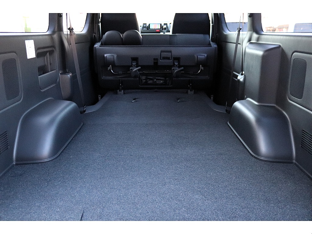 ハイエース高崎店にて展示中♪027-329-5670