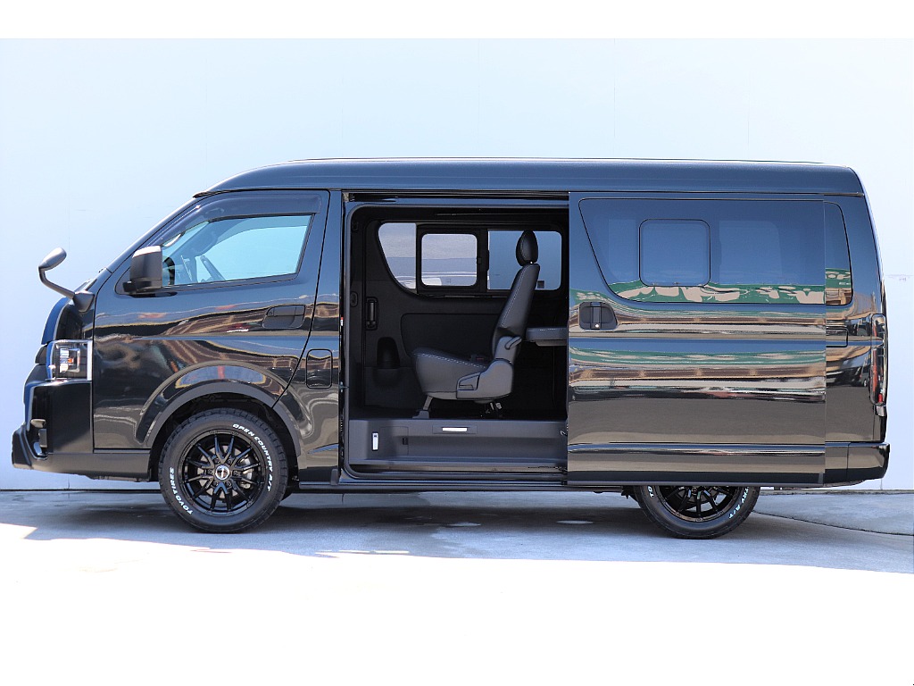 ハイエース高崎店にて展示中♪027-329-5670