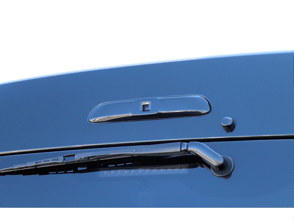 ハイエース高崎店にて展示中♪027-329-5670