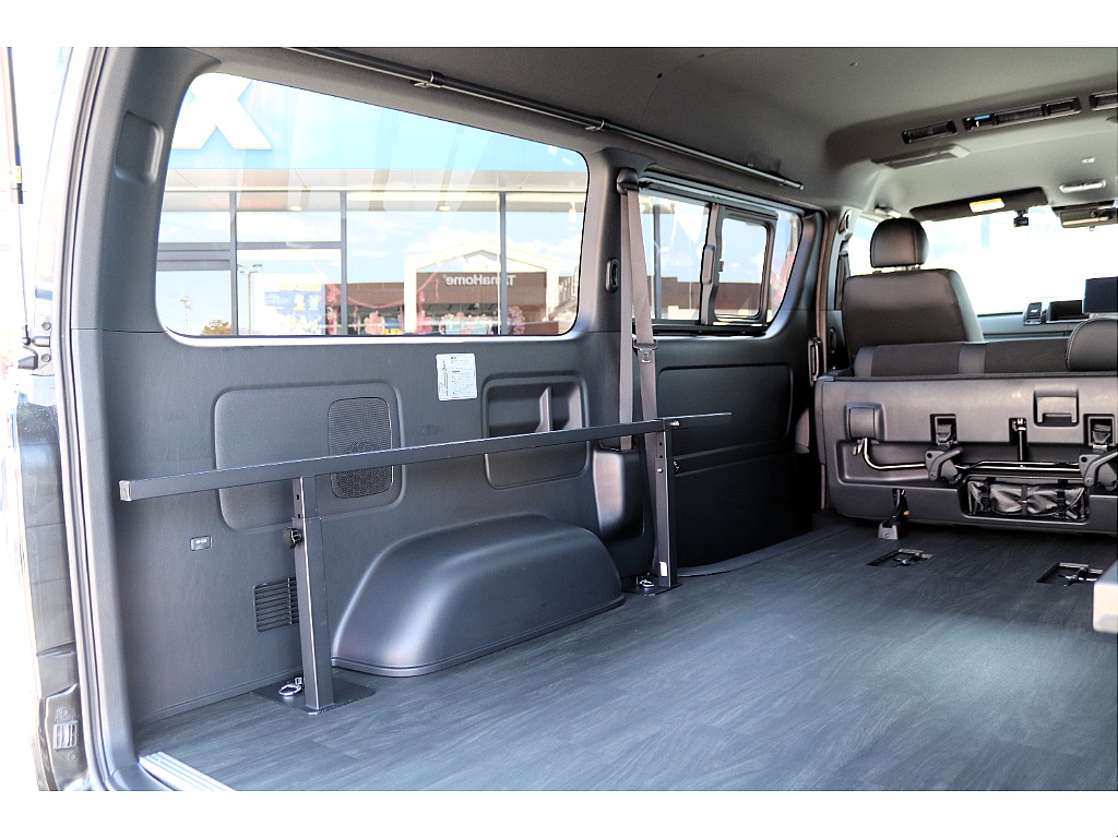 ハイエース高崎店にて展示中♪027-329-5670