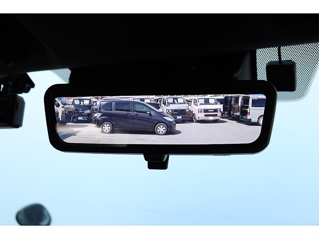 ハイエース高崎店にて展示中♪027-329-5670