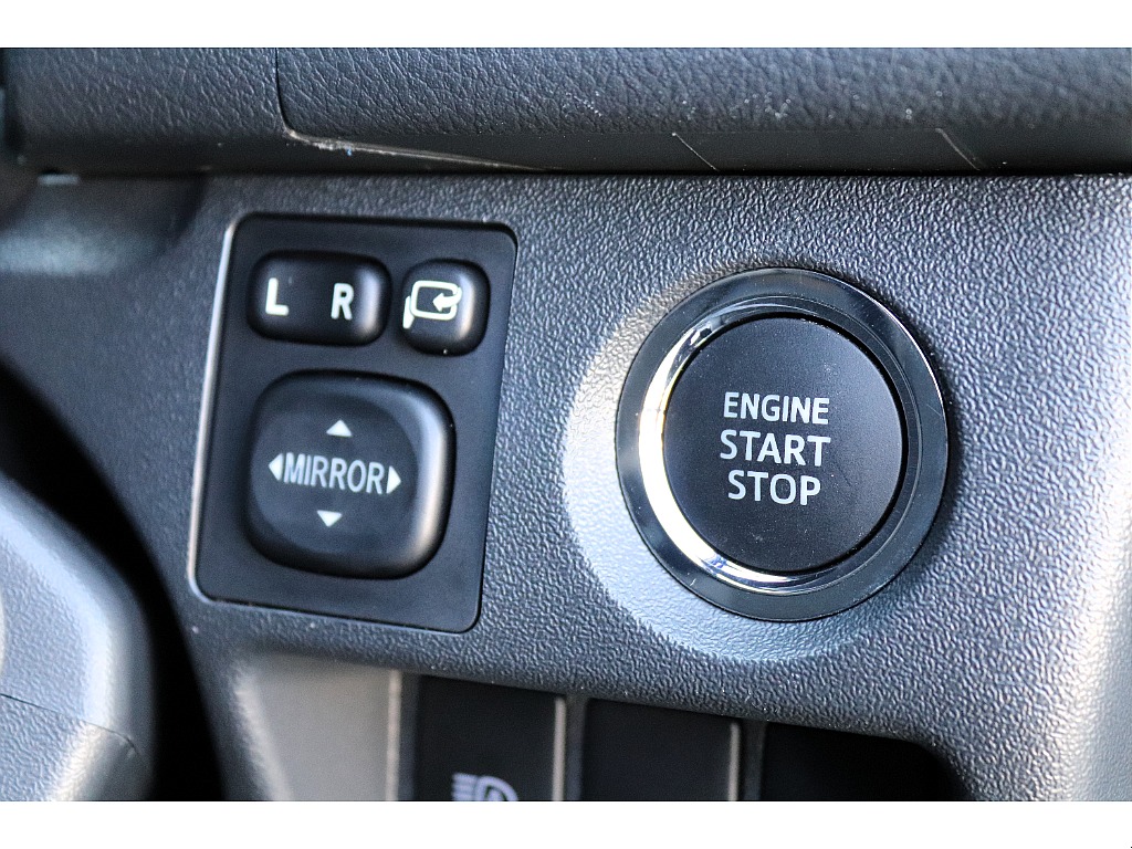 ハイエース高崎店にて展示中♪027-329-5670