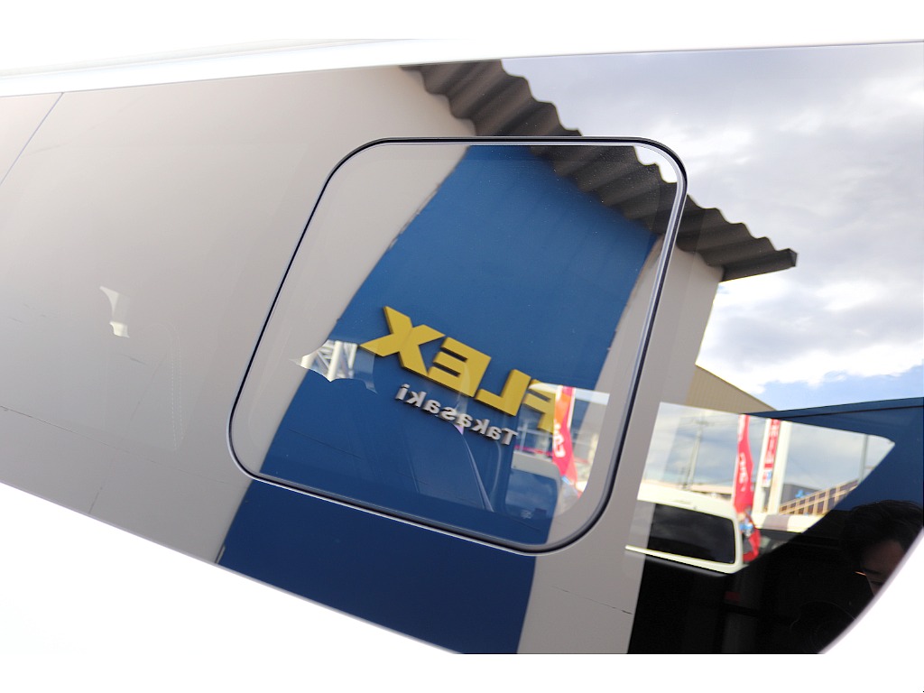 ハイエース高崎店にて展示中♪027-329-5670