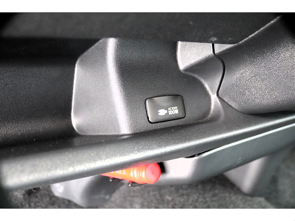 ハイエース高崎店にて展示中♪027-329-5670