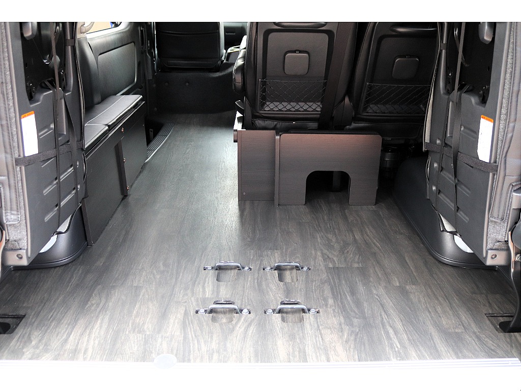 ハイエース高崎店にて展示中♪027-329-5670