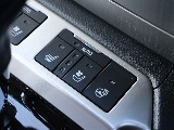 シートヒーター・シートベンチレーション！ステアリングヒーターまで付いています！