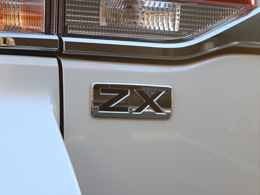 ZX専用エンブレム！