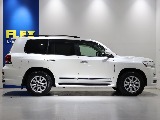 国内フルサイズSUV！