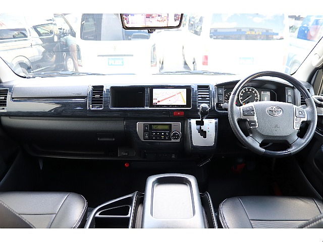 ハイエース高崎店にて展示中♪027-329-5670