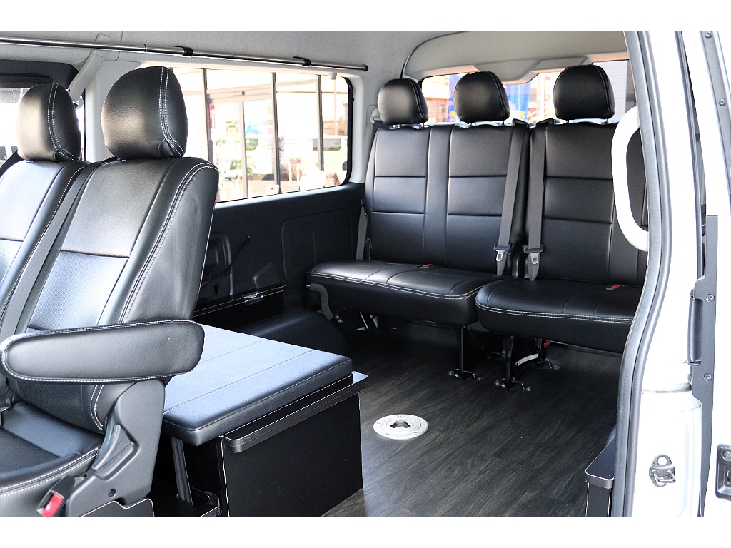 ハイエース高崎店にて展示中♪027-329-5670