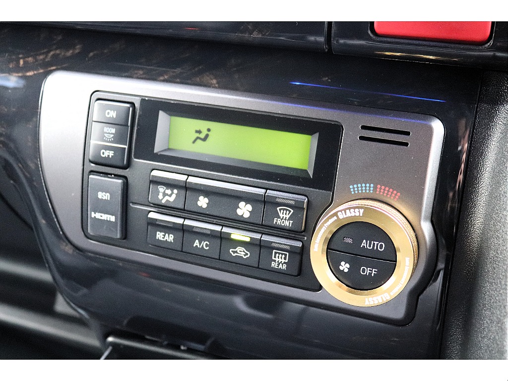 ハイエース高崎店にて展示中♪027-329-5670