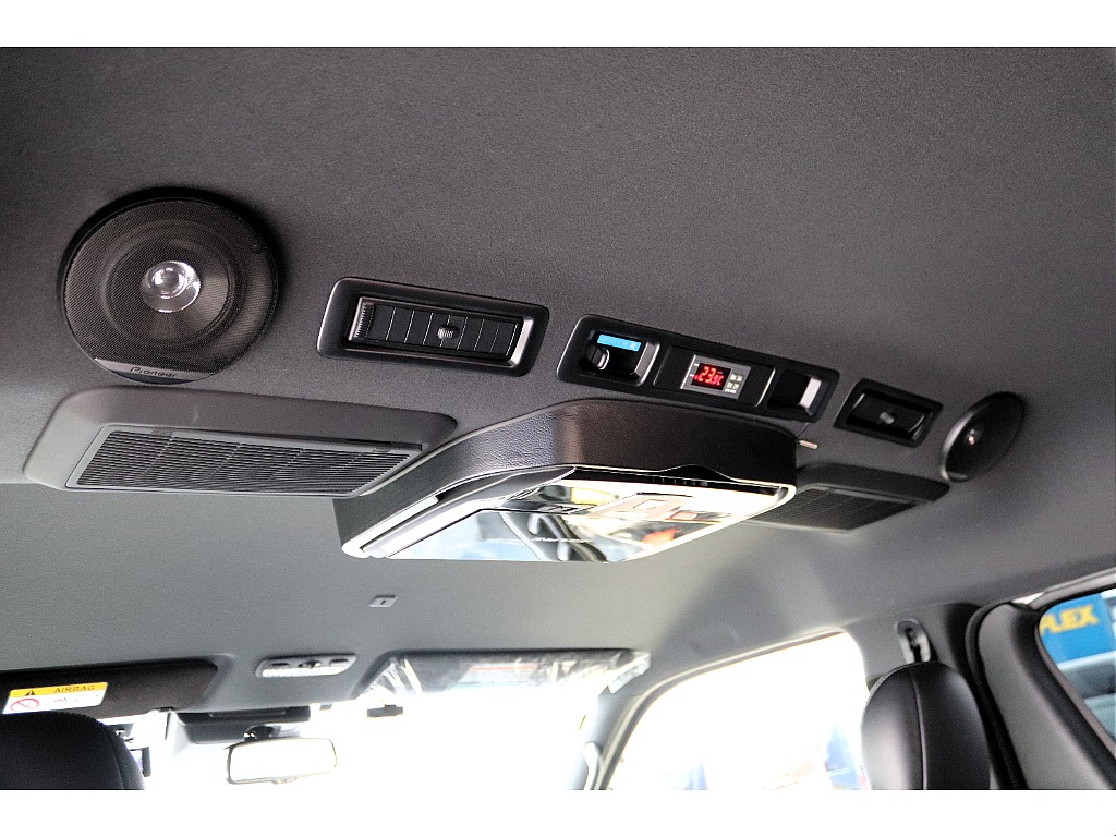 ハイエース高崎店にて展示中♪027-329-5670