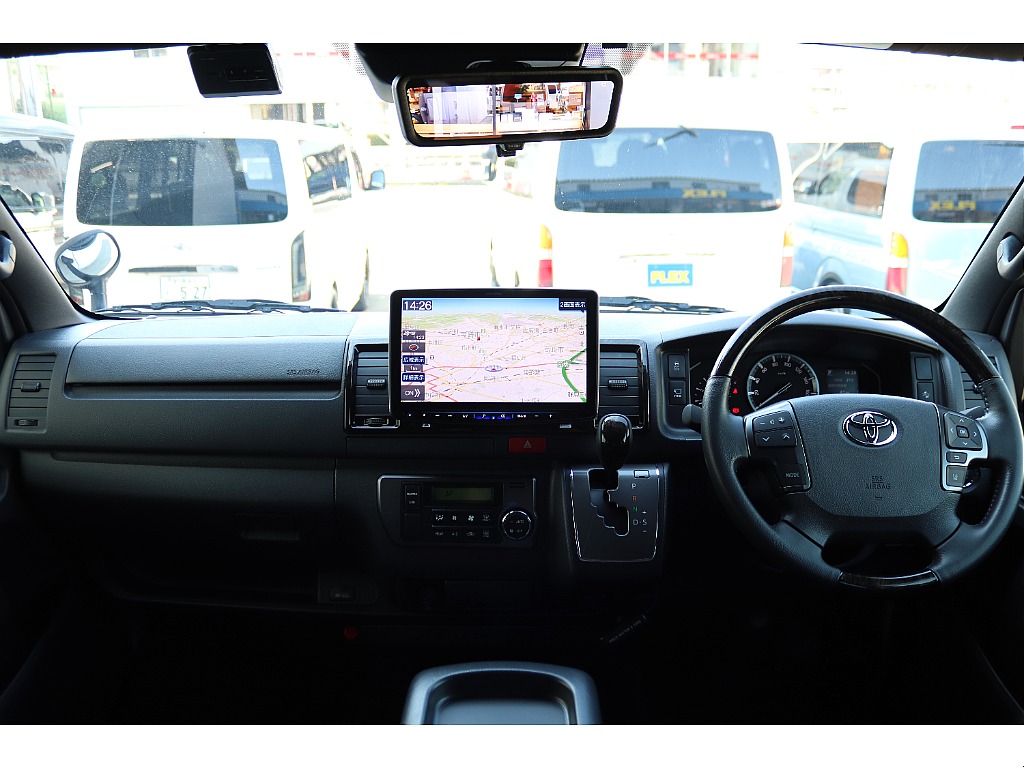 ハイエース高崎店にて展示中♪027-329-5670