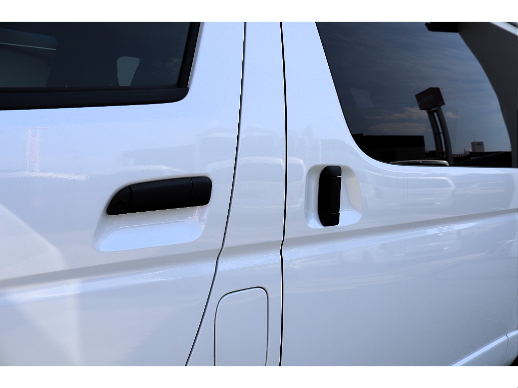 ハイエース高崎店にて展示中♪027-329-5670