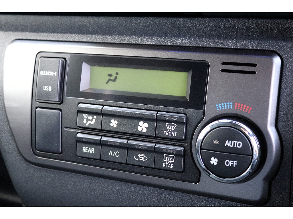 ハイエース高崎店にて展示中♪027-329-5670