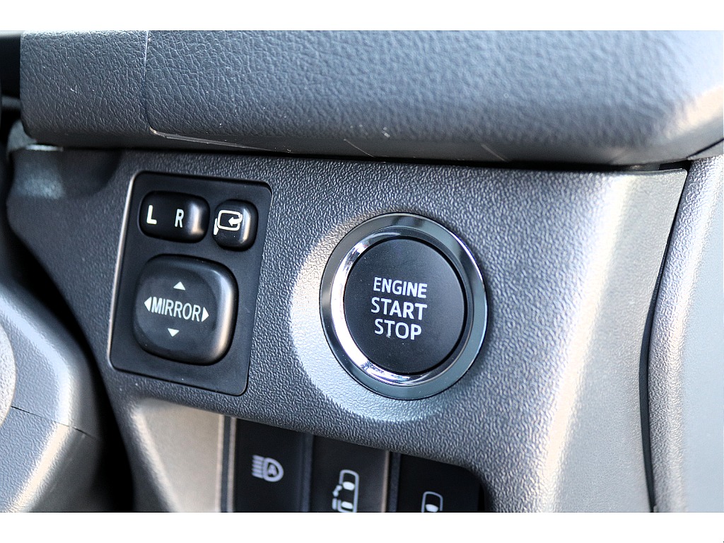 ハイエース高崎店にて展示中♪027-329-5670