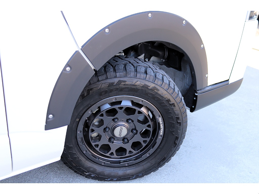 ハイエース高崎店にて展示中♪027-329-5670