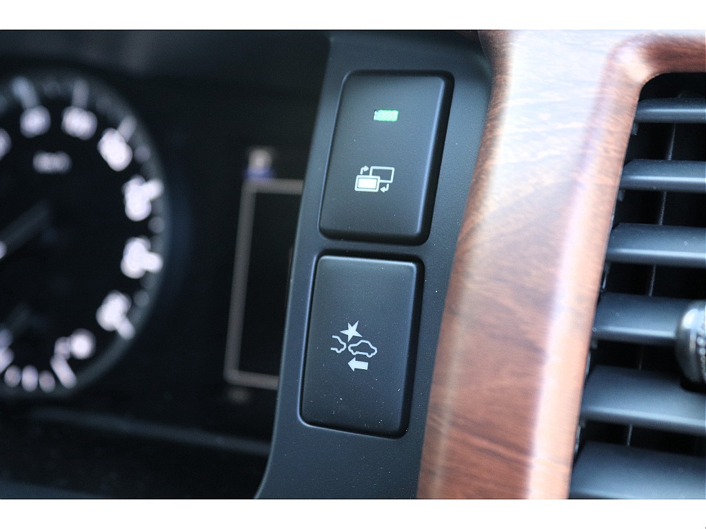 ハイエース高崎店にて展示中♪027-329-5670