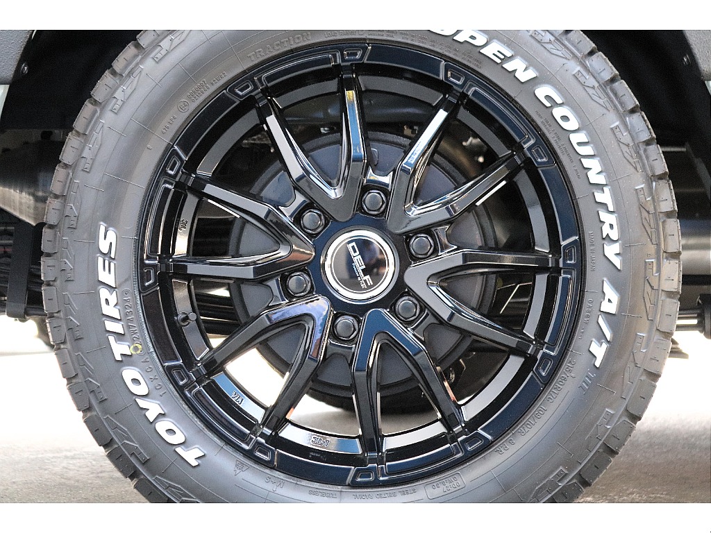 ハイエース高崎店にて展示中♪027-329-5670