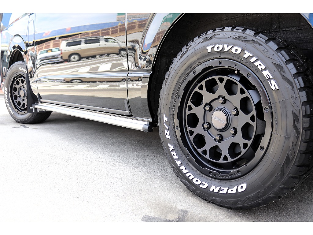 ハイエース高崎店にて展示中♪027-329-5670！！