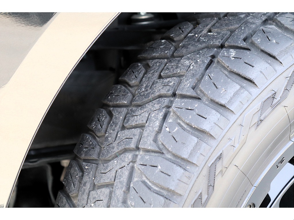 ハイエース高崎店にて展示中♪027-329-5670！！