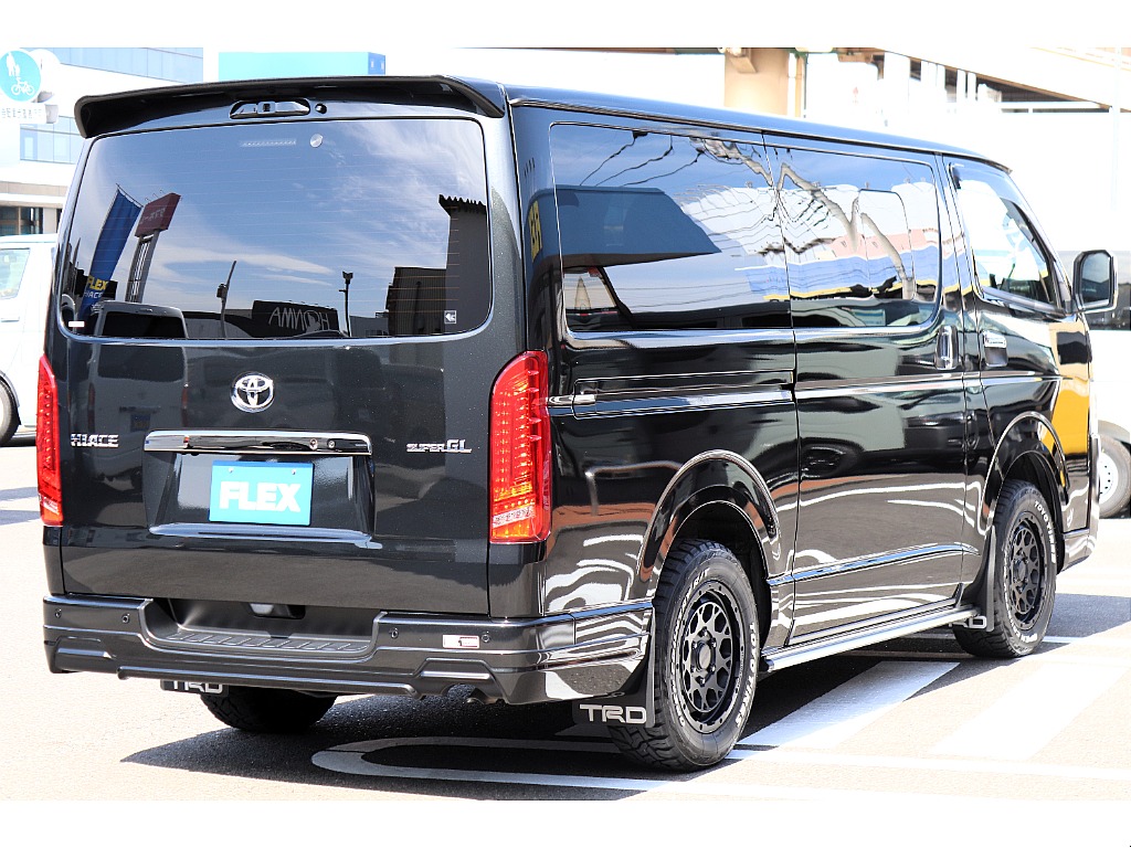 ハイエース高崎店にて展示中♪027-329-5670！！