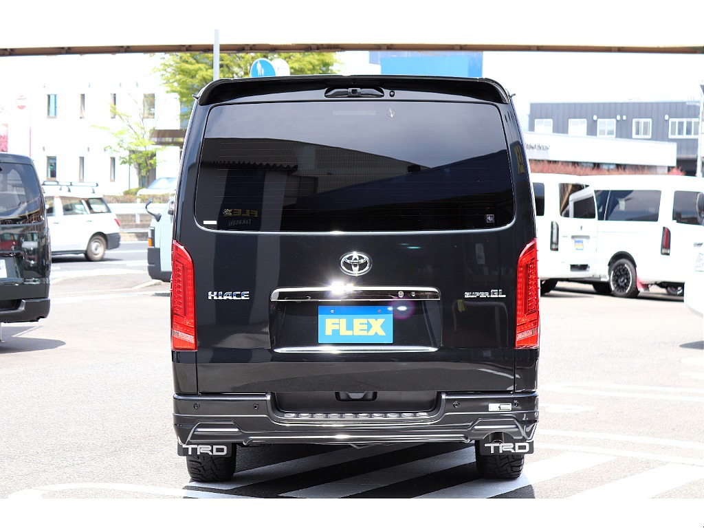 ハイエース高崎店にて展示中♪027-329-5670！！