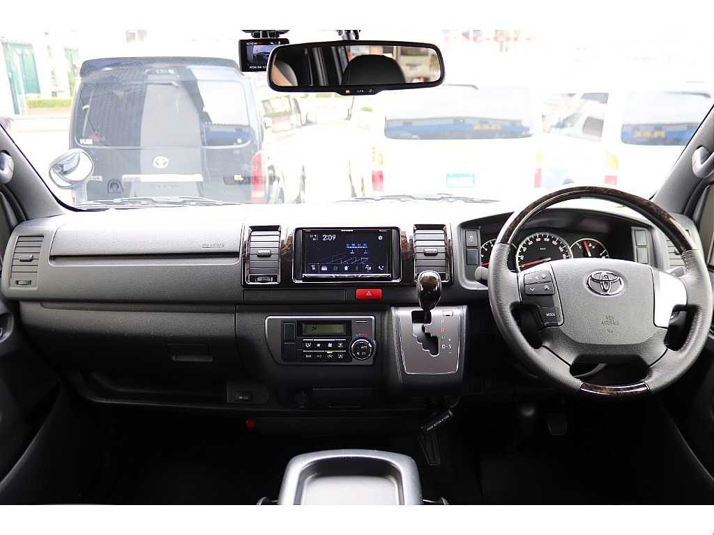 ハイエース高崎店にて展示中♪027-329-5670