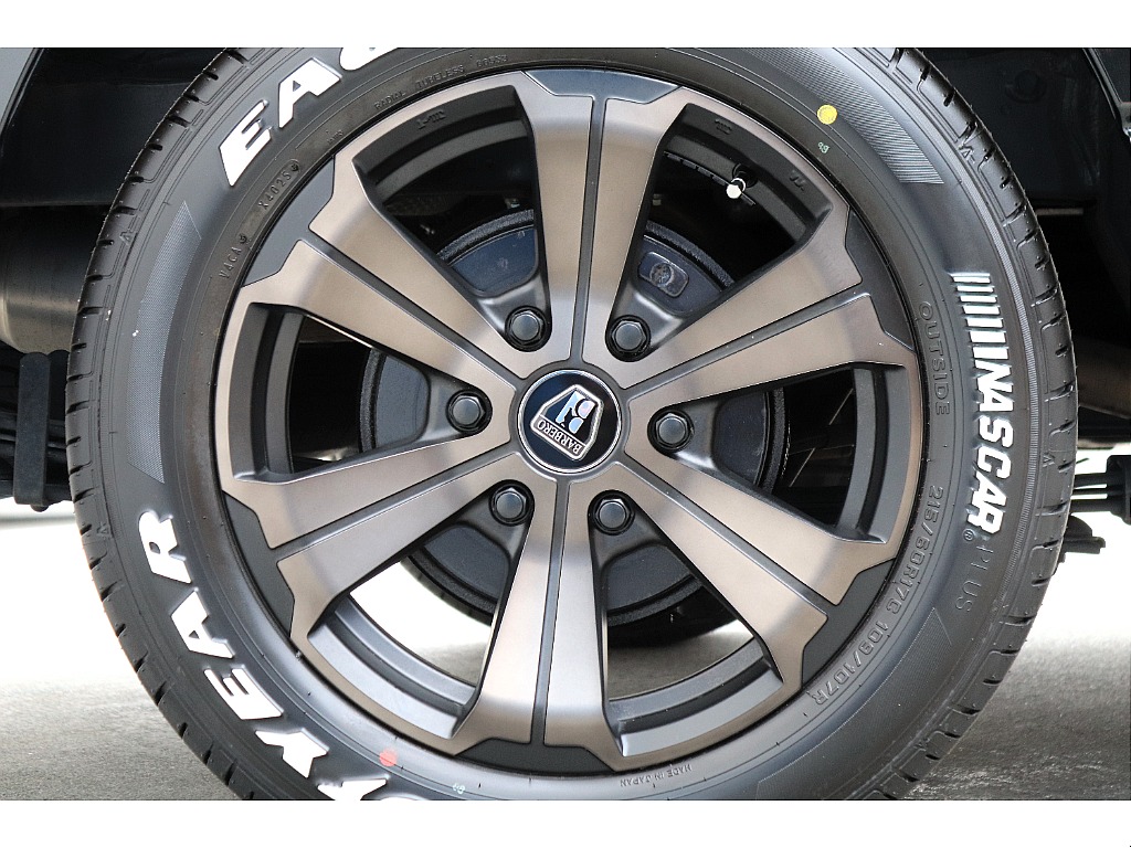 ハイエース高崎店にて展示中♪027-329-5670