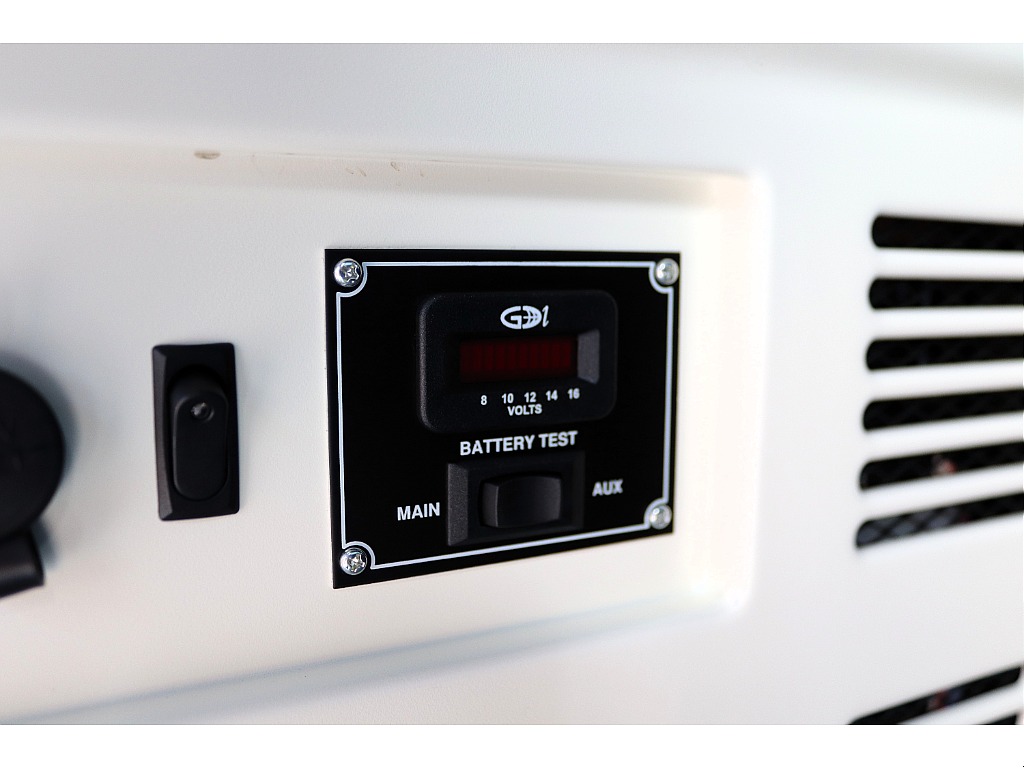 ハイエース高崎店にて展示中♪027-329-5670