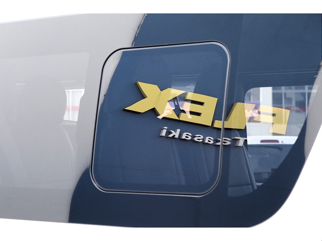 ハイエース高崎店にて展示中♪027-329-5670