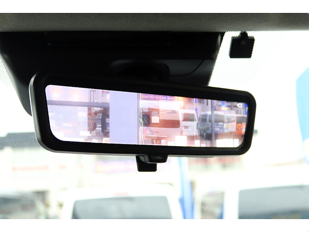 ハイエース高崎店にて展示中♪027-329-5670