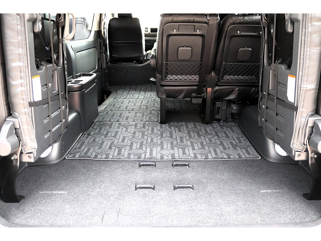 ハイエース高崎店にて展示中♪027-329-5670