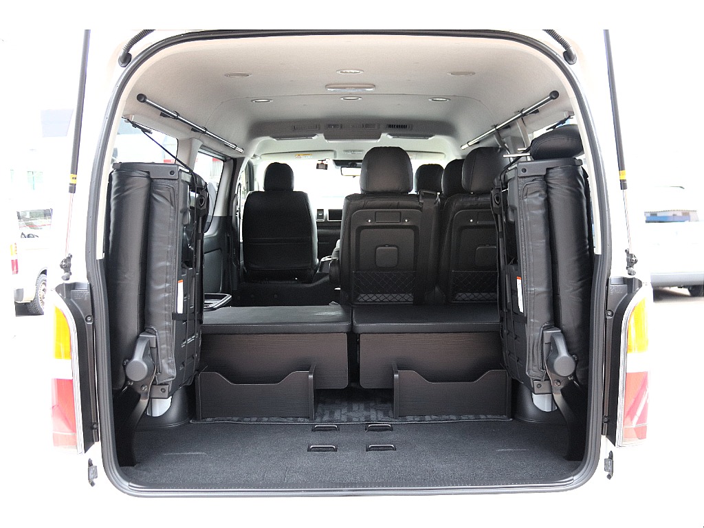 ハイエース高崎店にて展示中♪027-329-5670