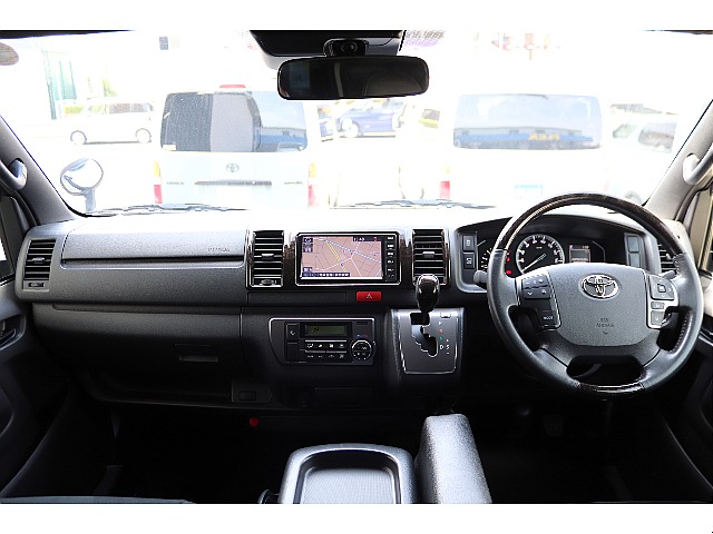 ハイエース高崎店にて展示中♪027-329-5670