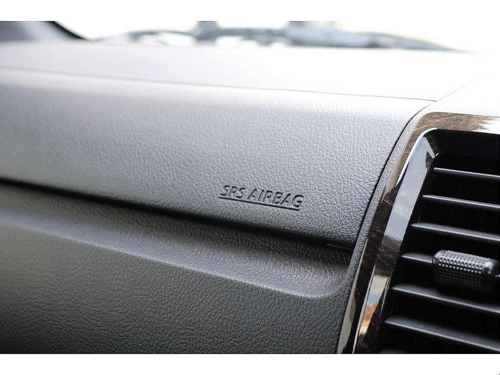 ハイエース高崎店にて展示中♪027-329-5670